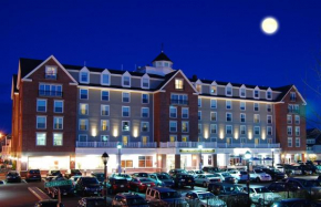 Гостиница Salem Waterfront Hotel & Suites  Лоренс